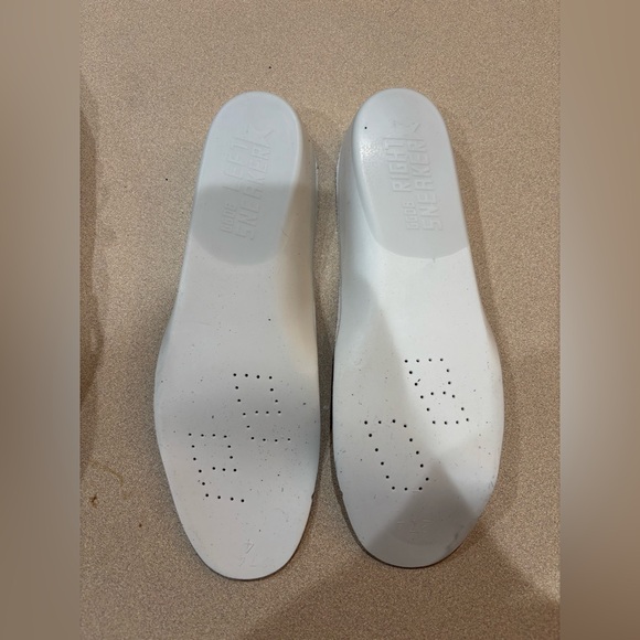 GOLDEN GOOSE Super-Star distressed glittered leather suede slip-on sneakers 41 - Picture 13 of 17